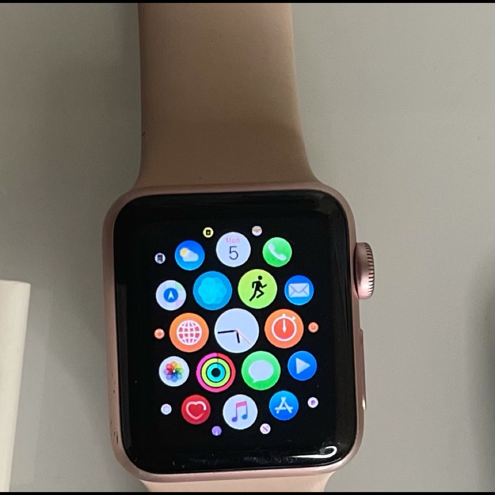 SOLD Apple Watch Series 2,Rose Gold 38mm